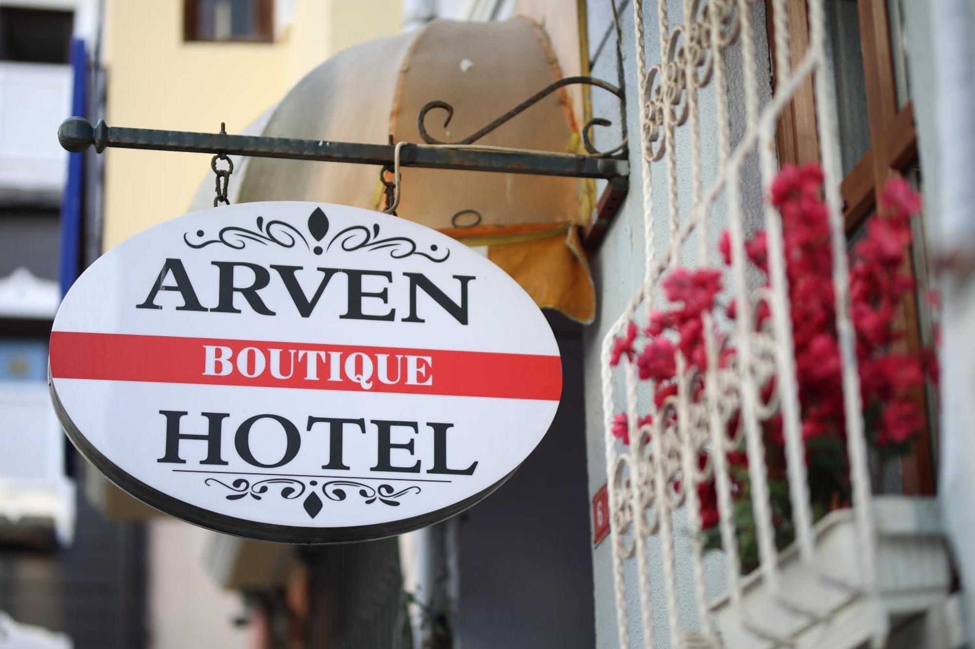 Arven Hotel